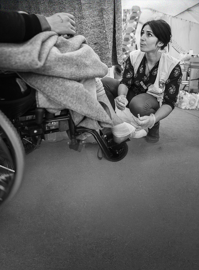 Wir versorgen die Wunden der Welt - Ärzte der Welt